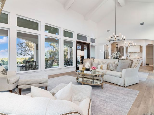 565 Rosemary Ridge, Bulverde, TX 78163