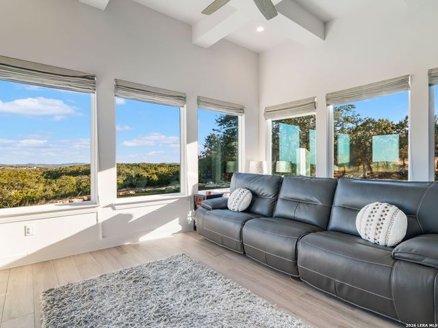 565 Rosemary Ridge, Bulverde, TX 78163