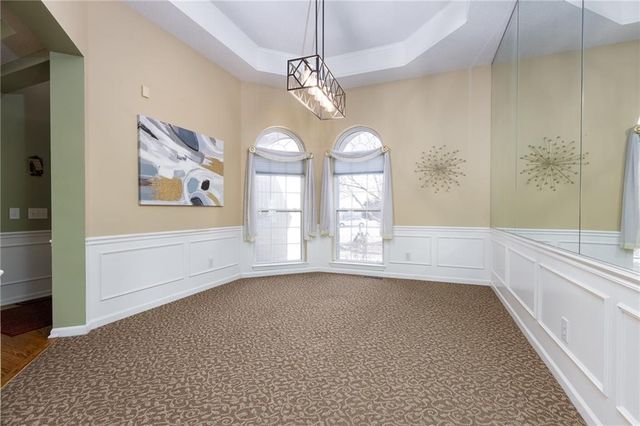 9208 N CAMPBELL Court, Kansas City, MO 64155