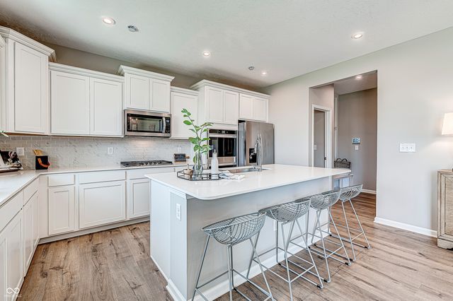 7407 Leatherwood Drive, Indianapolis, IN 46259