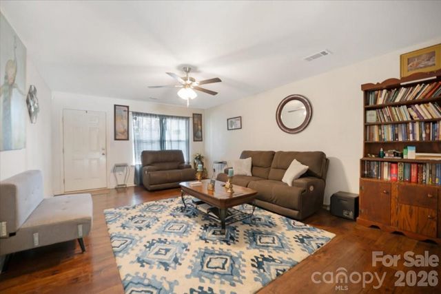 1057 Bolivia Drive, Gastonia, NC 28054