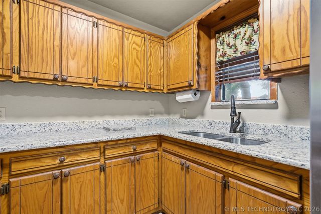 304 W Louisiana Street, Durant, OK 74701