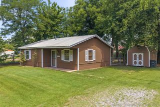 304 W Louisiana Street, Durant, OK 74701