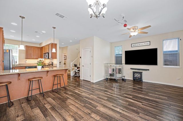 2498 Ben Ali Way, Sacramento, CA 95815