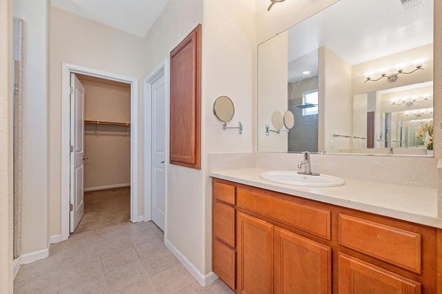 2498 Ben Ali Way, Sacramento, CA 95815