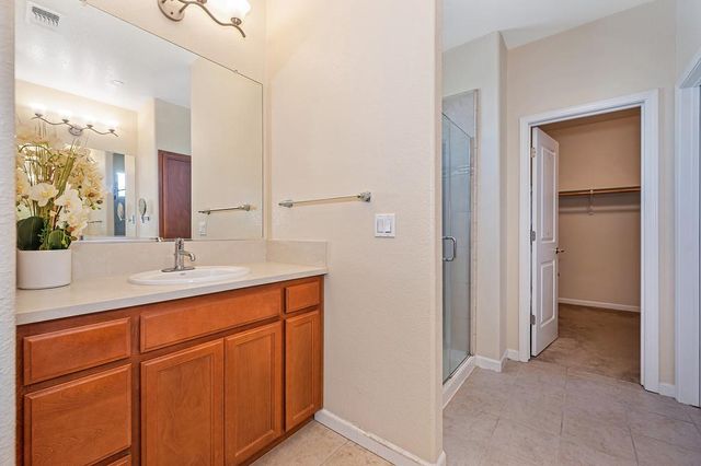 2498 Ben Ali Way, Sacramento, CA 95815