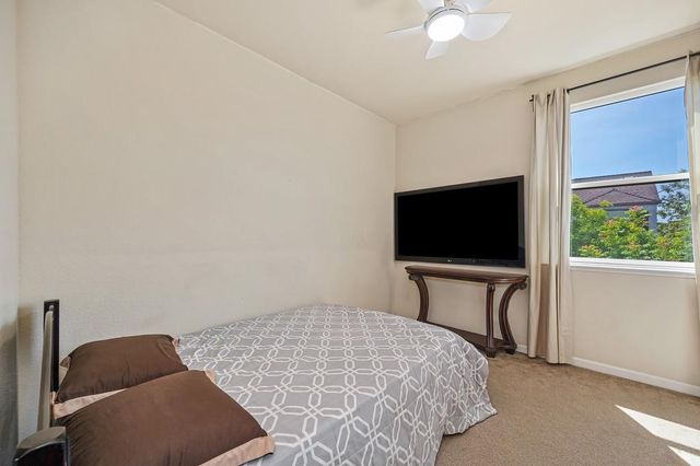 2498 Ben Ali Way, Sacramento, CA 95815