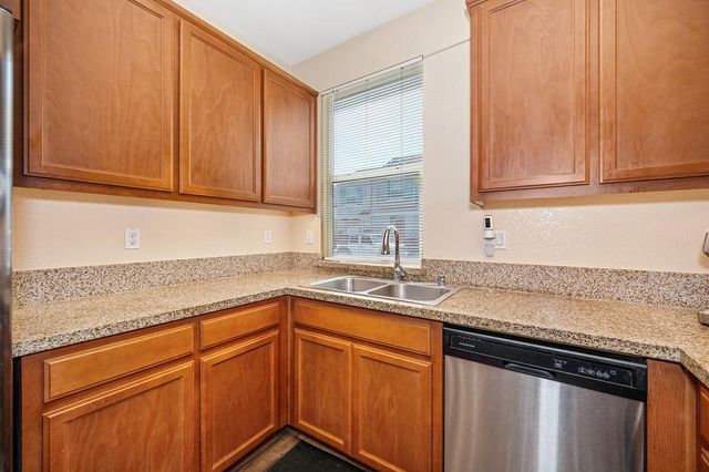 2498 Ben Ali Way, Sacramento, CA 95815