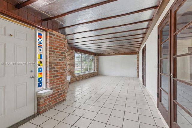 272 W 46th Street, Hialeah, FL 33012