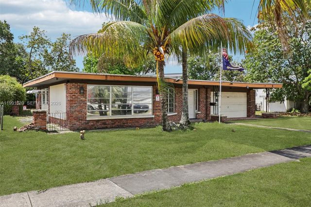 272 W 46th Street, Hialeah, FL 33012