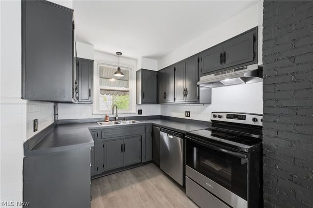 2764 Garfield Boulevard, Lorain, OH 44052