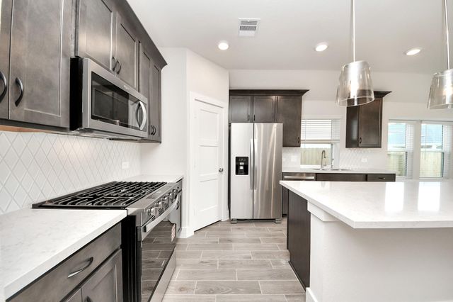 235 Orchard Laurel Drive, Alvin, TX 77511