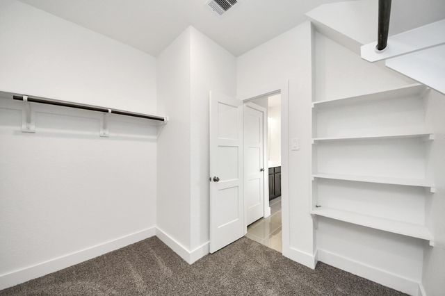 235 Orchard Laurel Drive, Alvin, TX 77511