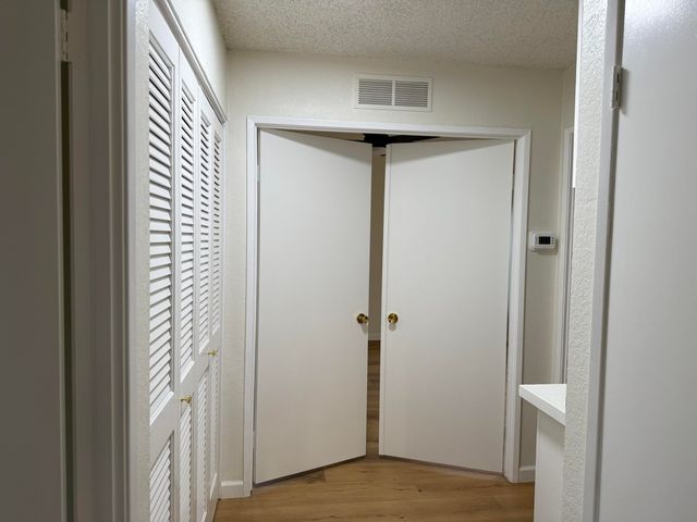 4618 S Verde Vista Street, Visalia, CA 93277