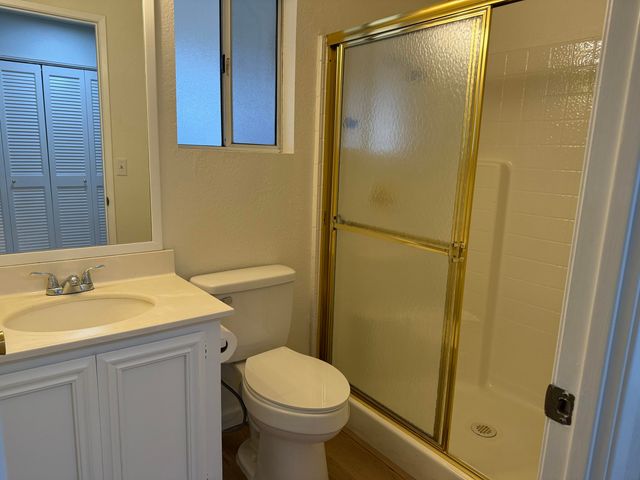 4618 S Verde Vista Street, Visalia, CA 93277