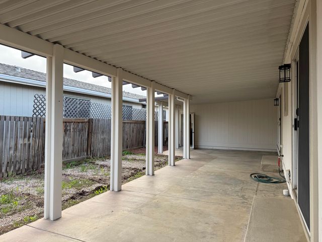 4618 S Verde Vista Street, Visalia, CA 93277