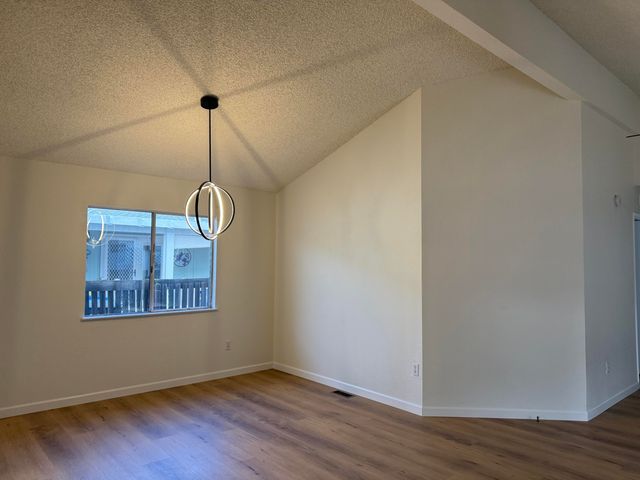 4618 S Verde Vista Street, Visalia, CA 93277