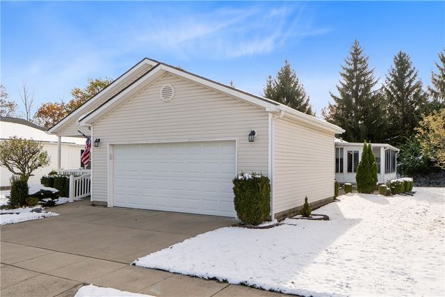 444 Park Hills Crossing 54, Fairborn, OH 45324