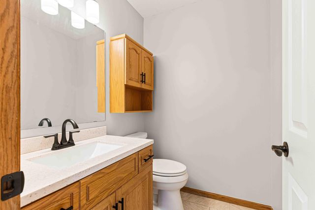 3102 26th Avenue S, Fargo, ND 58103