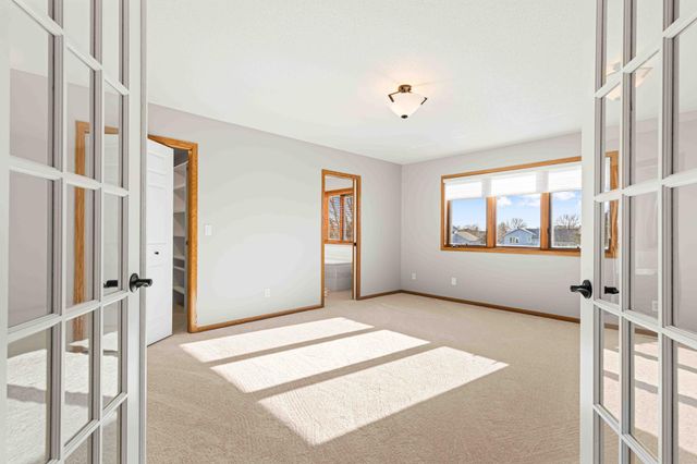 3102 26th Avenue S, Fargo, ND 58103