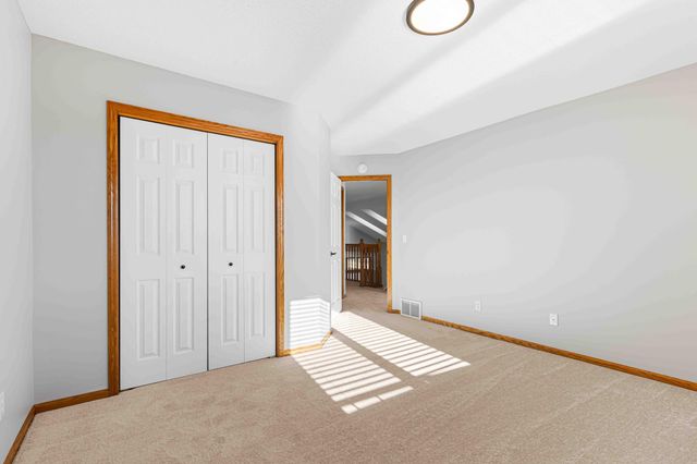 3102 26th Avenue S, Fargo, ND 58103