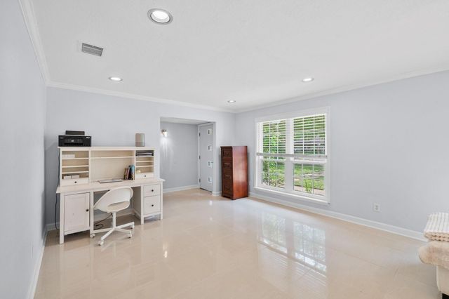 7518 Deadwood Drive, Houston, TX 77040