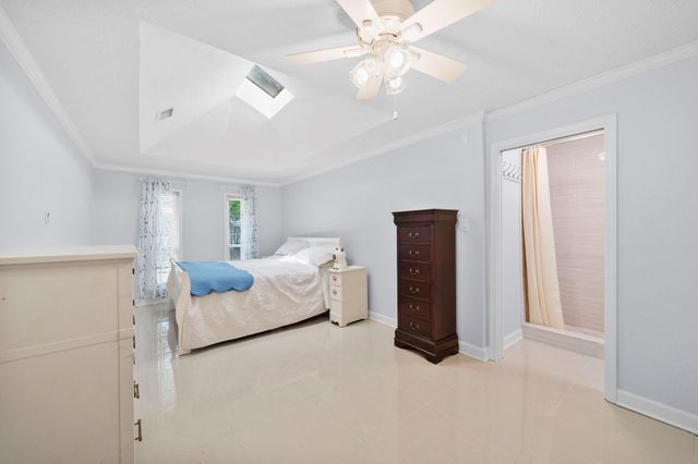 7518 Deadwood Drive, Houston, TX 77040