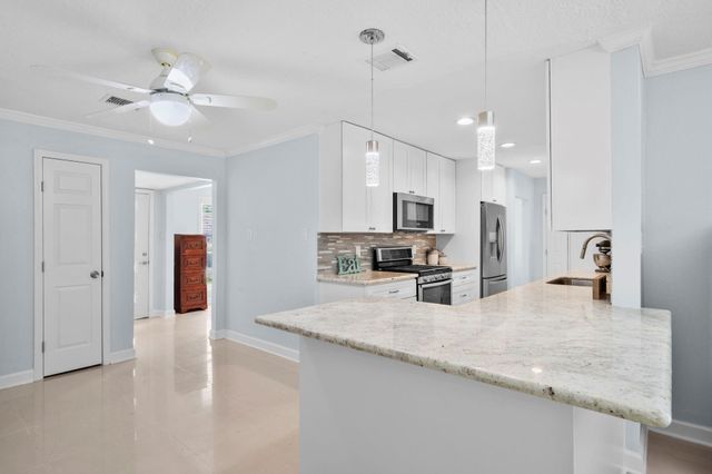 7518 Deadwood Drive, Houston, TX 77040