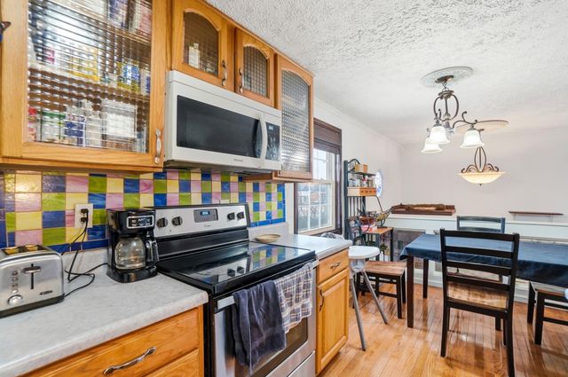 876 Kyle Avenue, Columbus, OH 43207