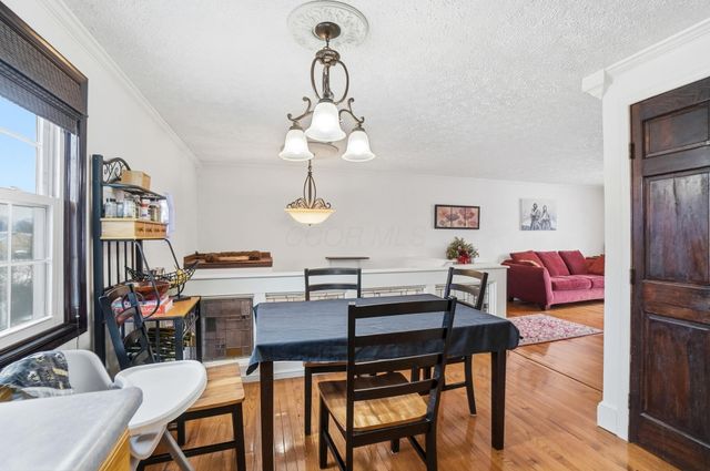 876 Kyle Avenue, Columbus, OH 43207