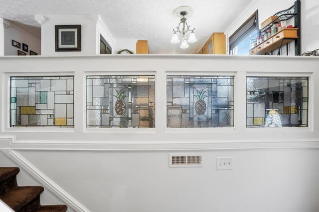 876 Kyle Avenue, Columbus, OH 43207