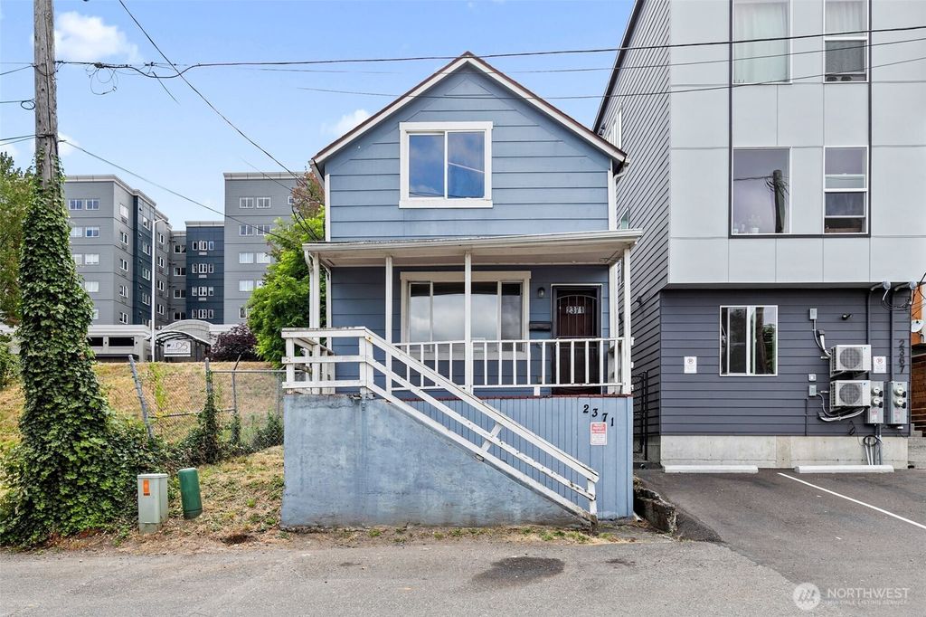 2371 S Yakima Avenue, Tacoma, WA 98405