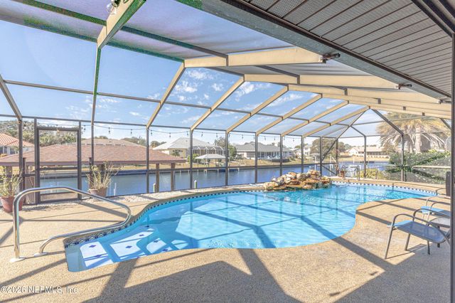 27 CHERRYTREE Court, Palm Coast, FL 32137