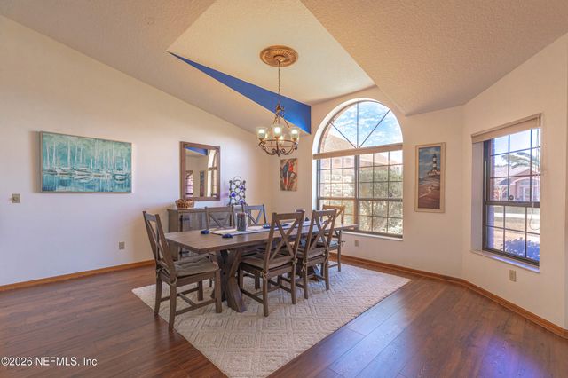 27 CHERRYTREE Court, Palm Coast, FL 32137
