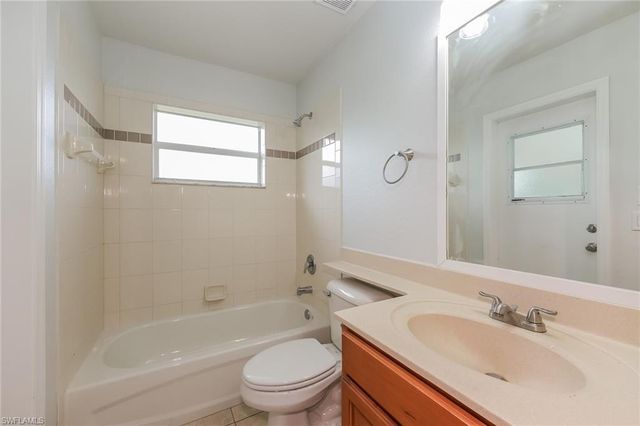 1581 S Chamberlain BLVD, North Port, FL 34286