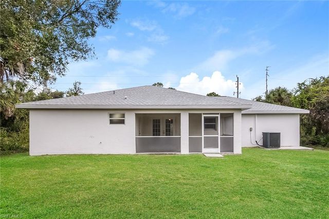 1581 S Chamberlain BLVD, North Port, FL 34286