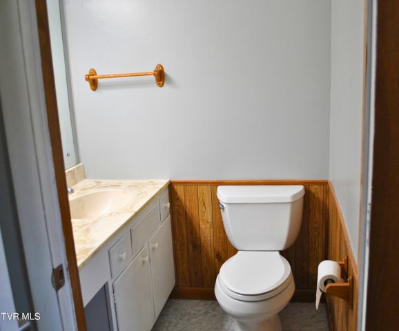 5919 Carters Valley Road, Church Hill, TN 37642