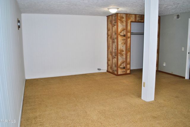 5919 Carters Valley Road, Church Hill, TN 37642