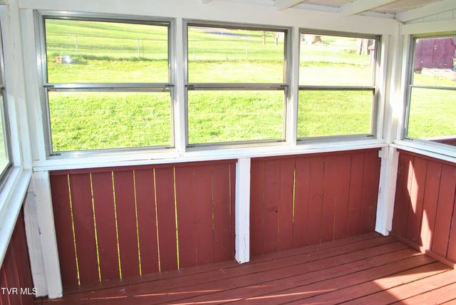 5919 Carters Valley Road, Church Hill, TN 37642