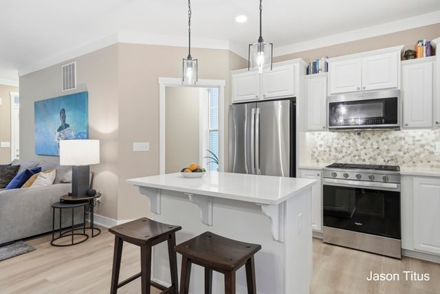 439 Summer Grove Drive 14, Douglas Vllg, MI 49406