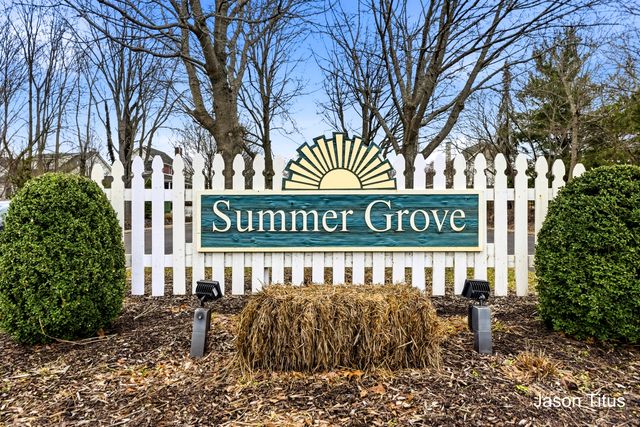 439 Summer Grove Drive 14, Douglas Vllg, MI 49406