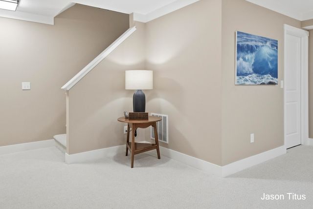 439 Summer Grove Drive 14, Douglas Vllg, MI 49406