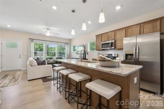 5613 Retledge Street 32, Charlotte, NC 28269