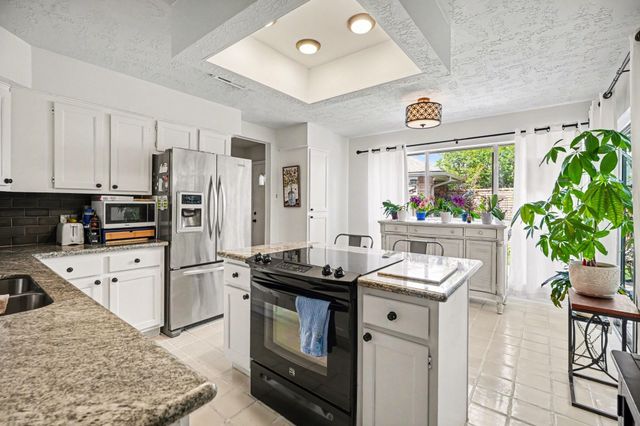 16810 Finewood Way, Houston, TX 77058