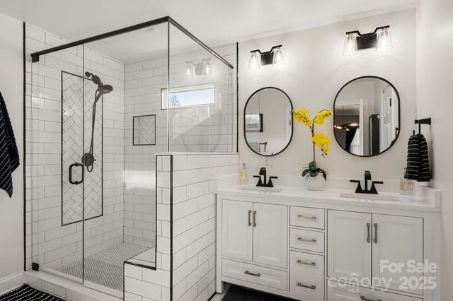 10508 Annalexa Lane, Charlotte, NC 28277