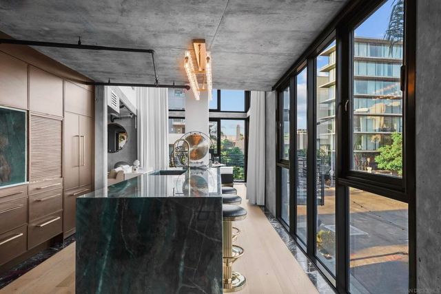 1780 Kettner Blvd 305, San Diego, CA 92101