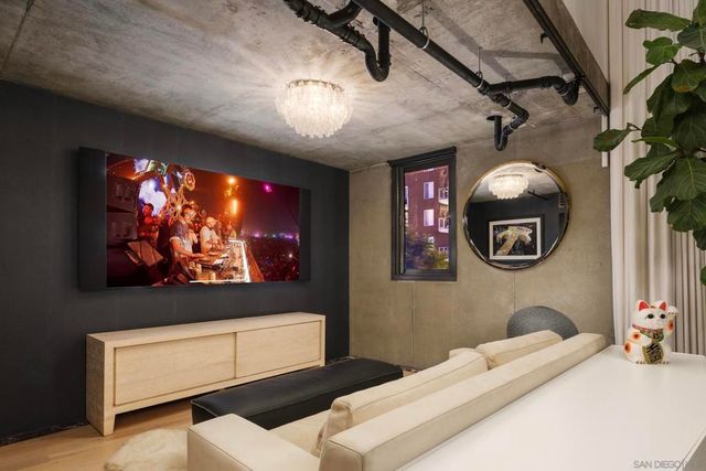 1780 Kettner Blvd 305, San Diego, CA 92101