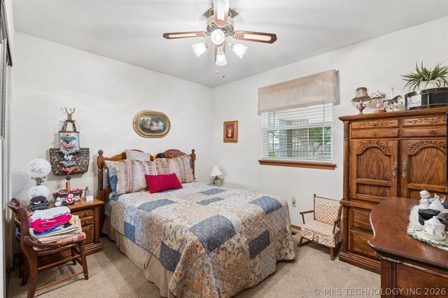 1313 Fairfax Court, Yukon, OK 73099