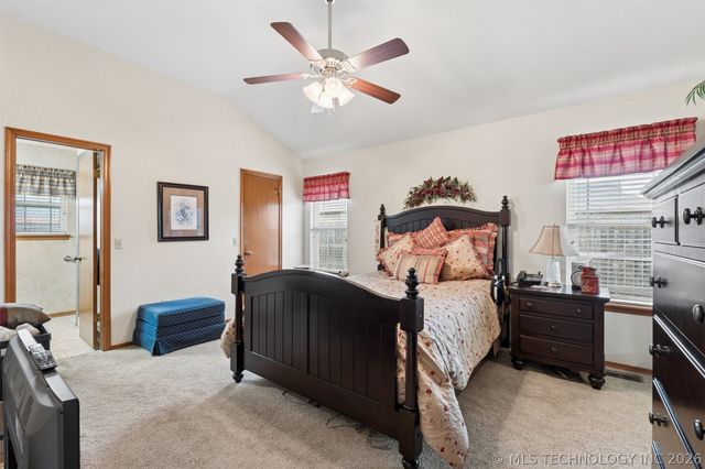 1313 Fairfax Court, Yukon, OK 73099