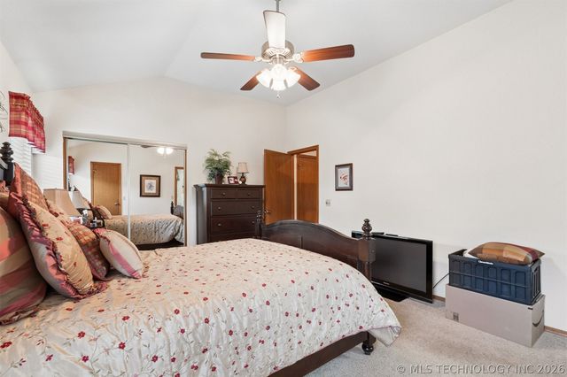1313 Fairfax Court, Yukon, OK 73099